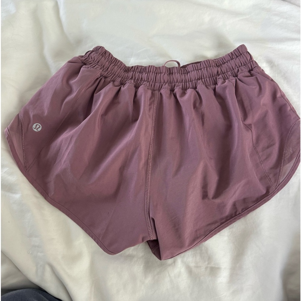 lululemon hottie hot shorts